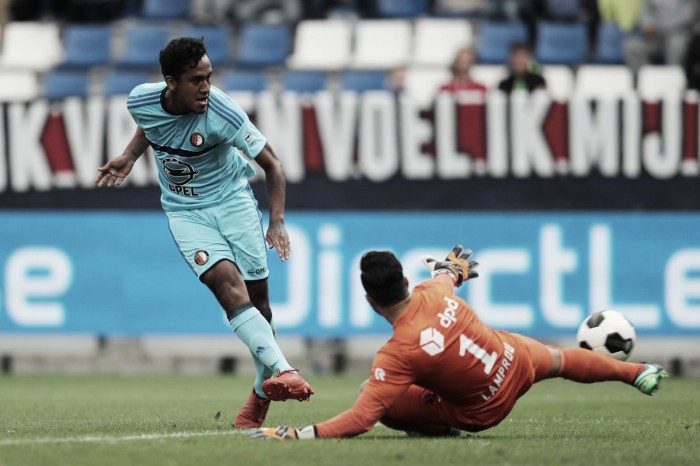 Willem II 0-2 Feyenoord: suma y siguen en Rotterdam