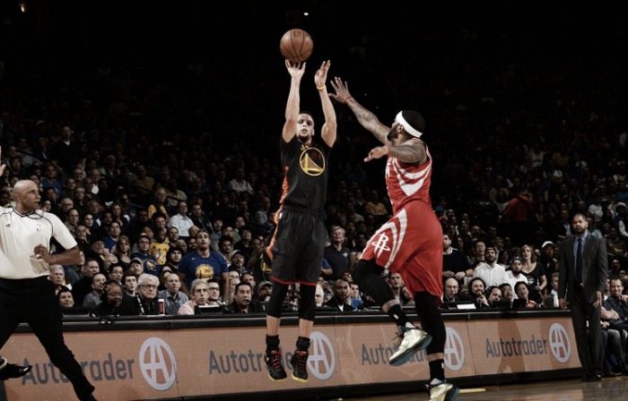 Nba, Golden State gestisce la rimonta dei Rockets e domina nel finale (123-110)