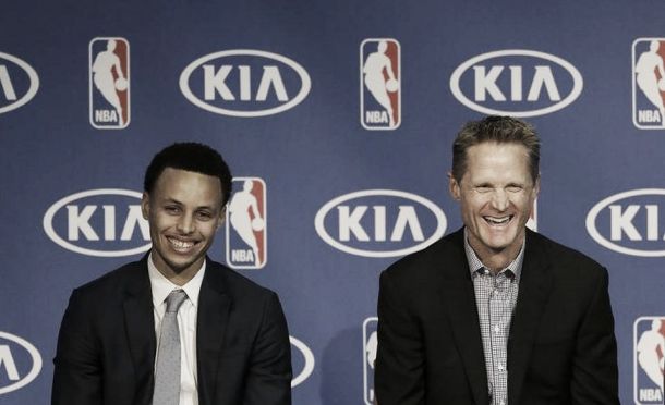 NBA Finals, Kerr e Curry avvertono LeBron: “Ti renderemo la vita difficile”