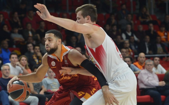 Eurolega - Il Galatasaray batte l'Olympiakos sul filo di lana e centra la prima vittoria (89-87) Eurolega - Il Galatasaray batte l'Olympiakos sul filo di lana e centra la prima vittoria (89-87)