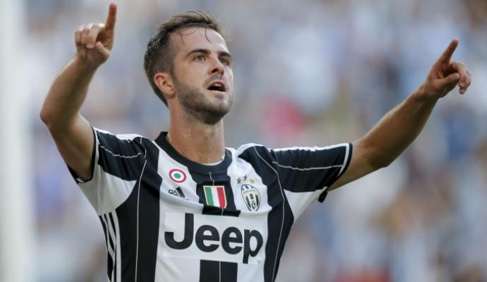 Juventus, parla il padre di Pjanic: "E' il migliore al mondo a battere le punizioni"