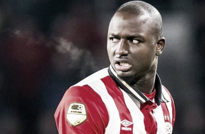 El PSV, preocupado por el contrato de Willems