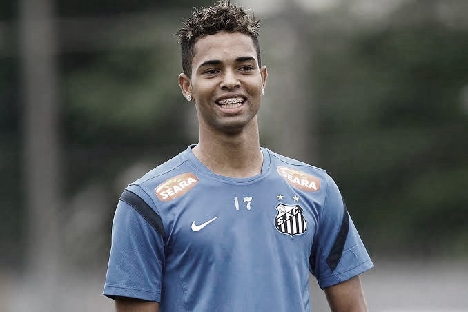 Santos é acionado na justiça por dívida milionária na venda de Neymar