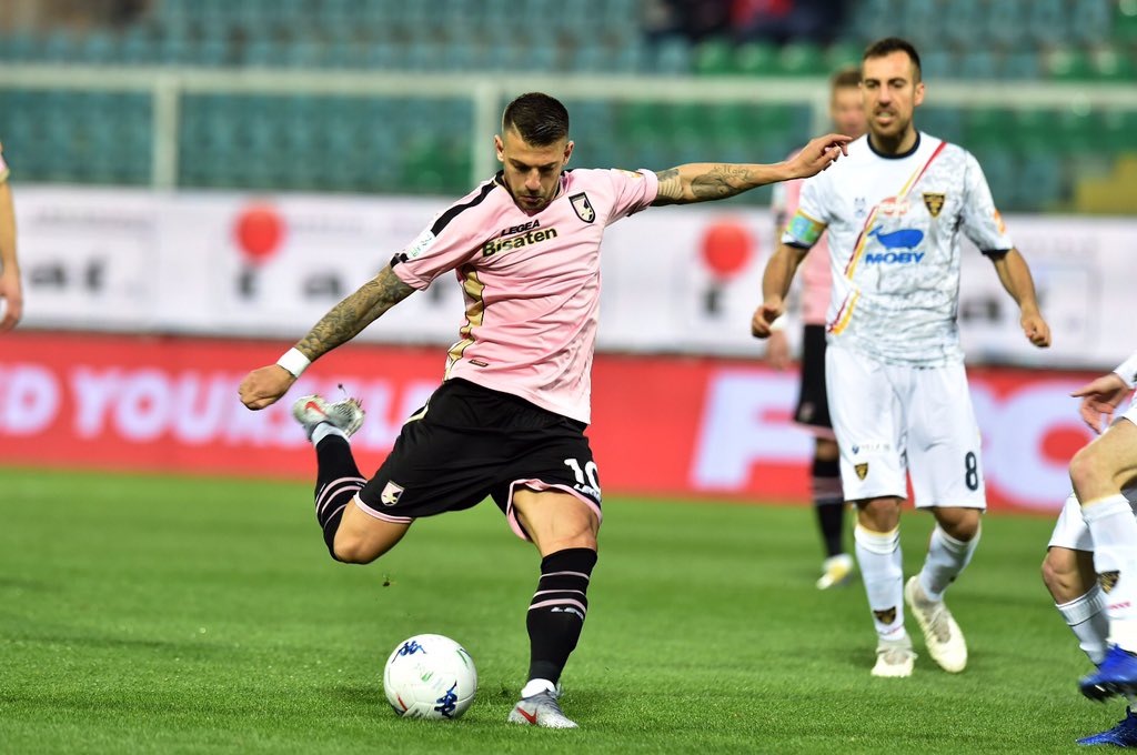 Serie B: il Brescia crolla e il Palermo accorcia, successo importante per il Foggia