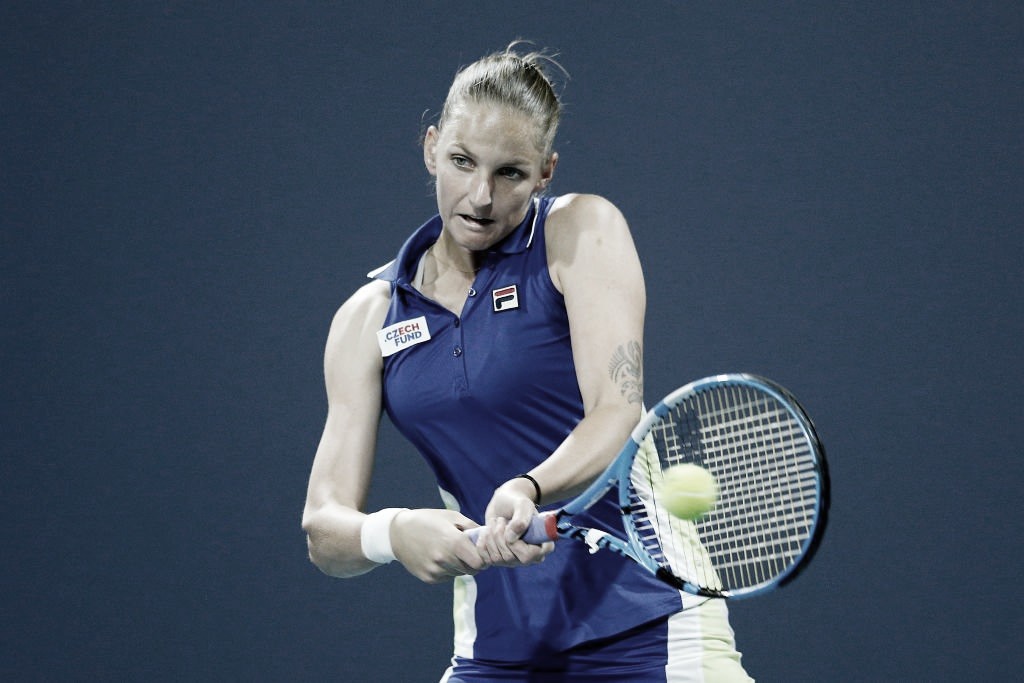 De virada, Pliskova passa por Cornet e avança em Miami De virada, Pliskova passa por Cornet e avança em Miami