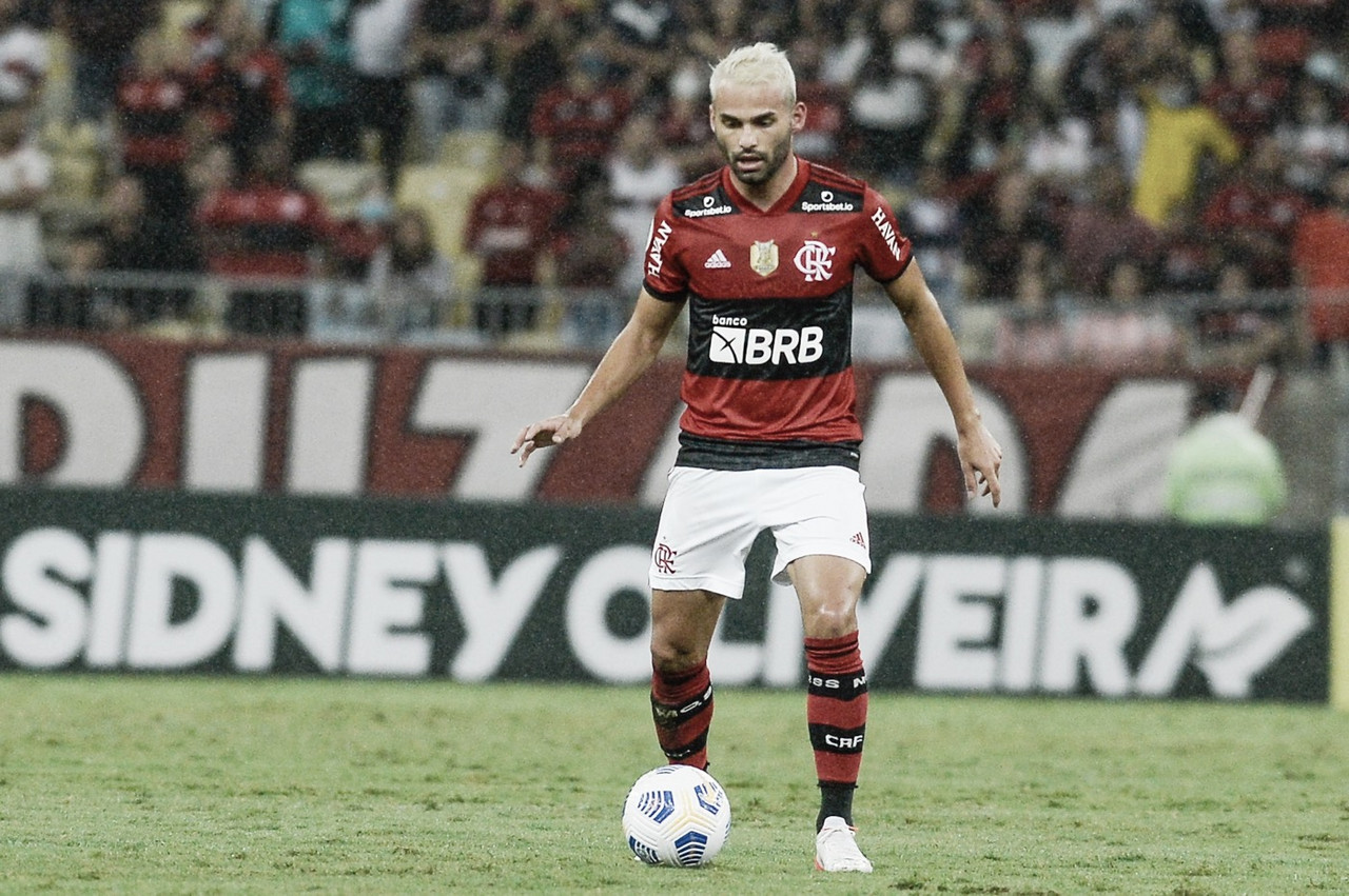 Flamengo finaliza acerto com Lille e compra Thiago Maia 
