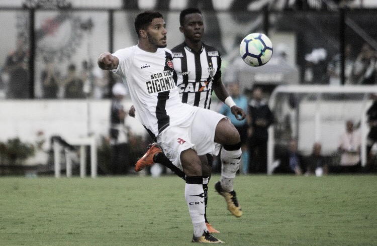Com reforços, Vasco encara Atlético-MG em São Januário pelo Campeonato Brasileiro Com reforços, Vasco encara Atlético-MG em São Januário pelo Campeonato Brasileiro