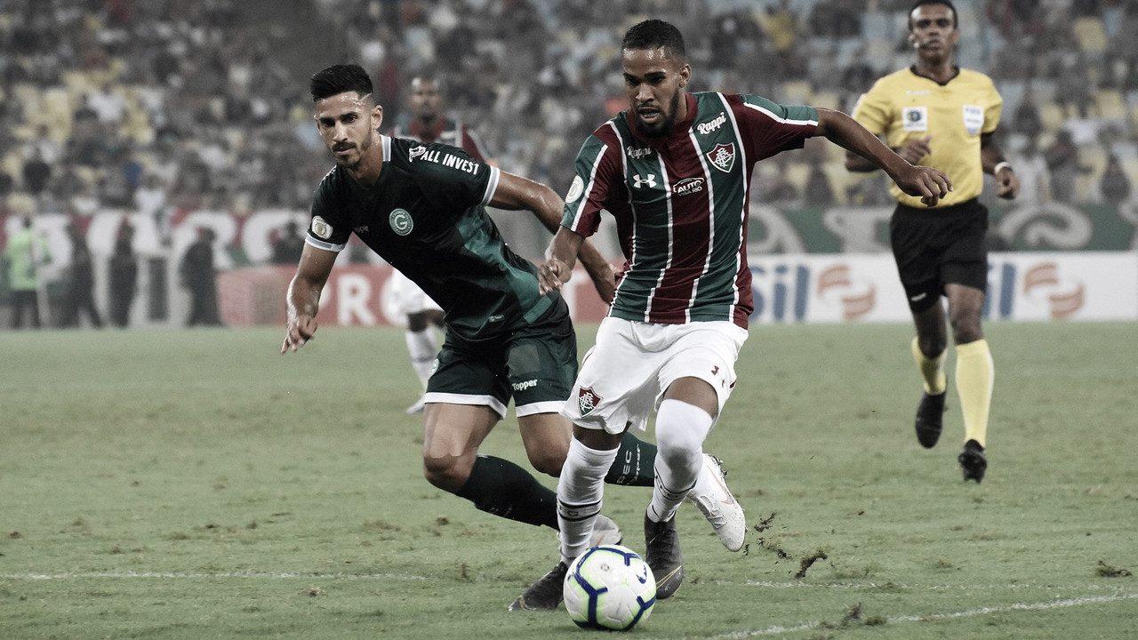 Empresário afirma que Everaldo será jogador do Corinthians Empresário afirma que Everaldo será jogador do Corinthians