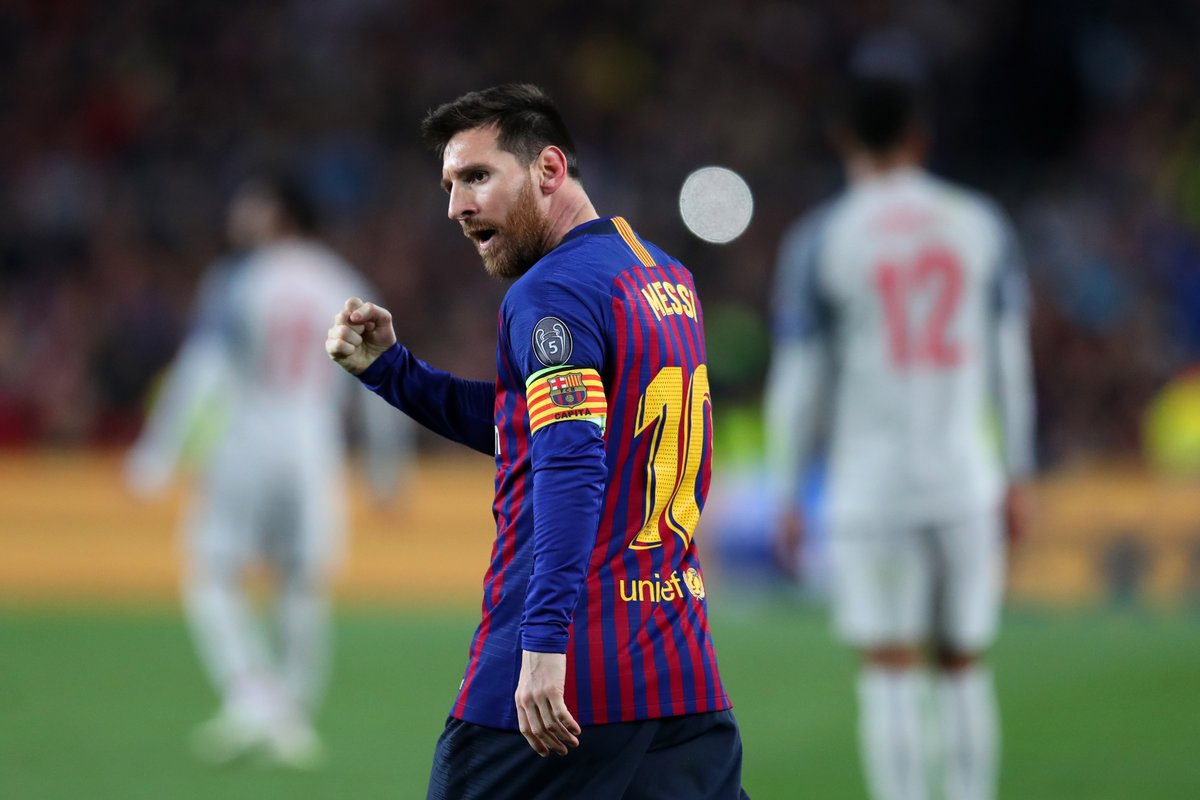 Champions League - Messi schianta il Liverpool: vince il Barcellona 3-0