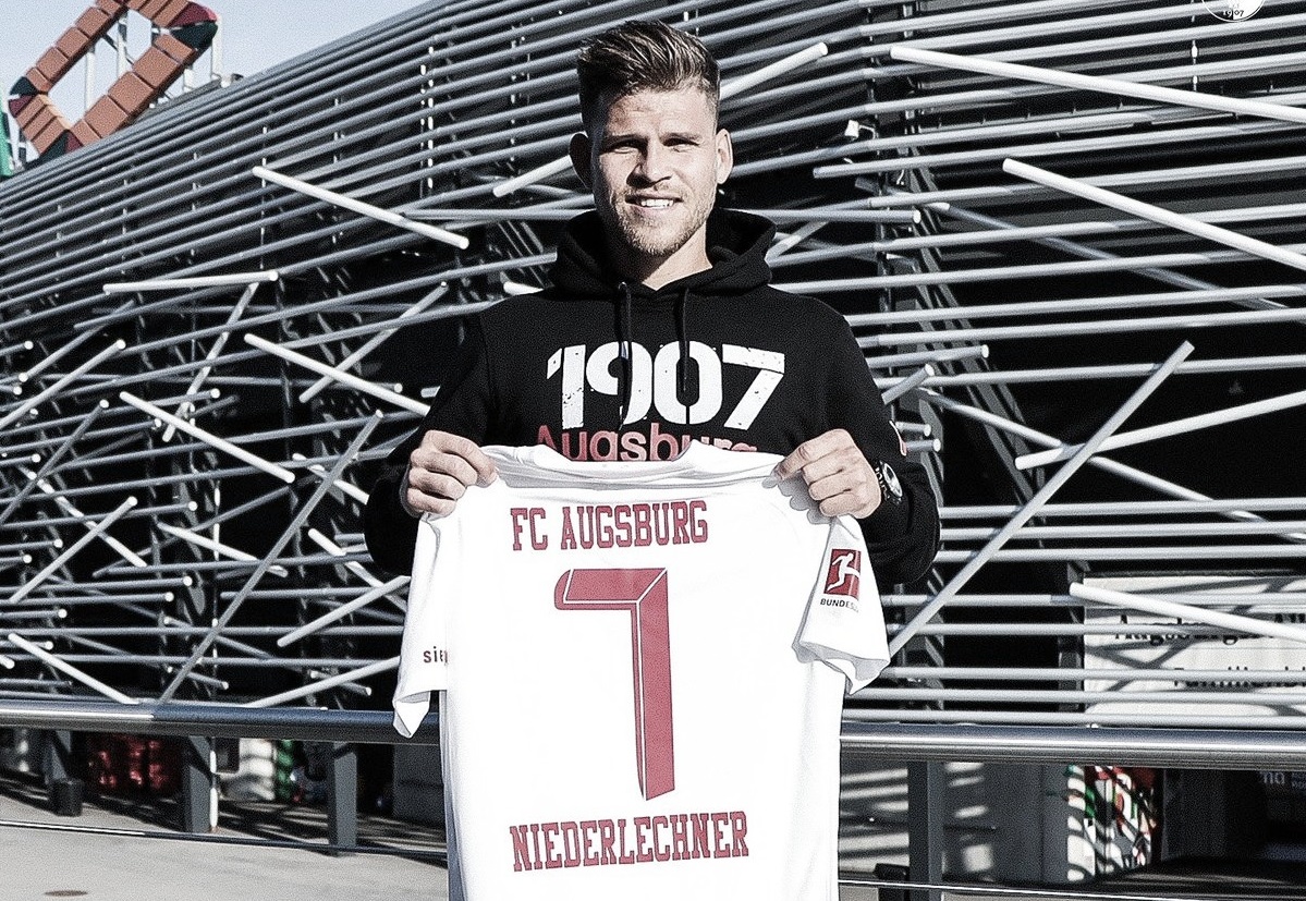 Augsburg anuncia Florian Niederlechner como reforço para a próxima temporada Augsburg anuncia Florian Niederlechner como reforço para a próxima temporada