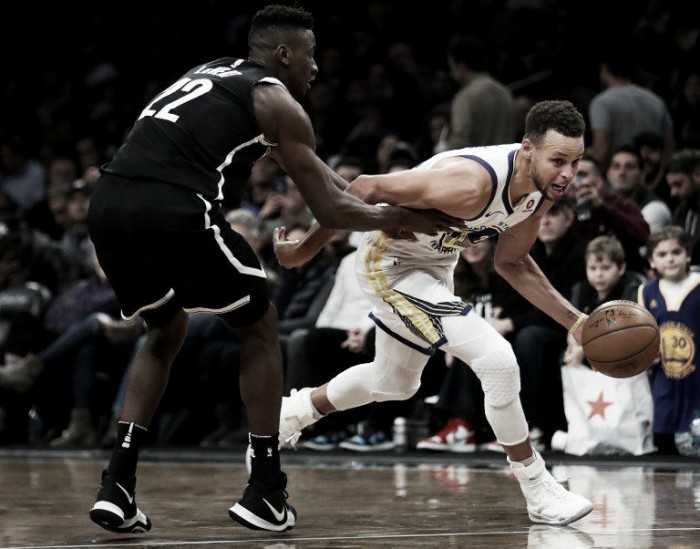 Resumen NBA: Curry vuelve a pasarse la NBA y Lonzo brilla con su segundo triple-doble