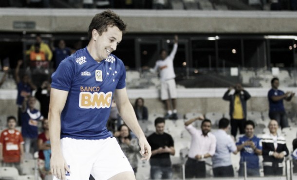 Cruzeiro anuncia que não renovará contratos de Ananias, Dagoberto, Pedro Ken e Seymour