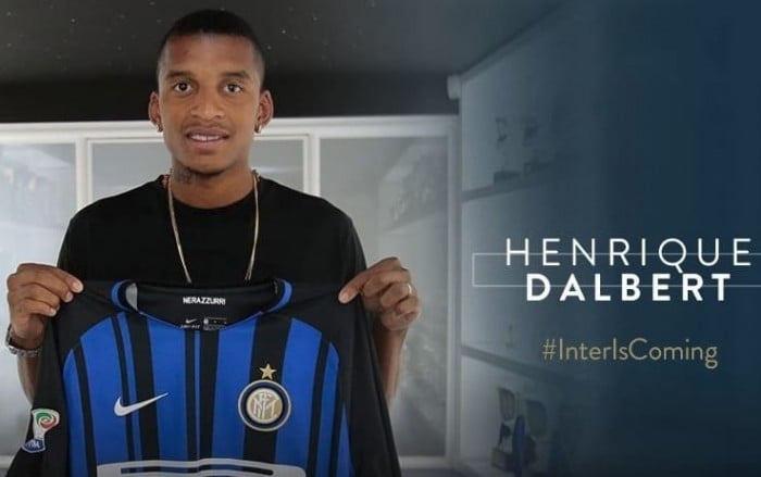 Inter, Dalbert si presenta: "Entusiasta che questo club abbia puntato su di me"