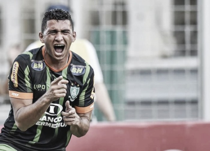 Atlético-MG fecha contratação do lateral Danilo junto ao América