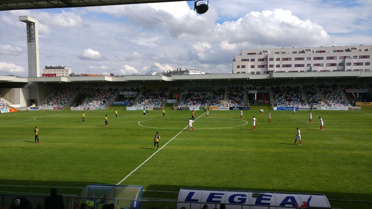 El Barakaldo pincha y el playoff ya es un imposible El Barakaldo pincha y el playoff ya es un imposible