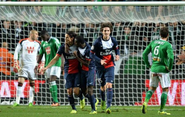 El PSG salva un punto contra un Saint Étienne en inferioridad