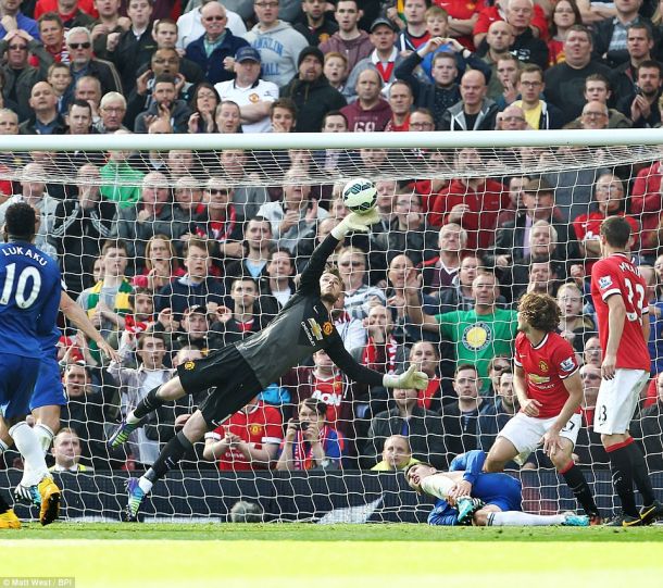 Louis van Gaal hails David de Gea's "great" performance