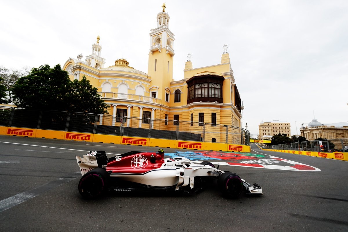 Formula 1 -  Leclerc: "Entusiasmante lottare con Renault e Red Bull"