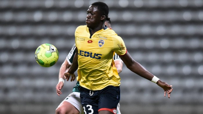 Young French defender Ibrahima Konaté snapped up by RB Leipzig