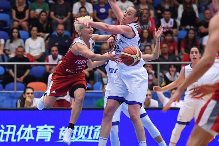 Eurobasket Women 2017 - Non basta una grande Zandalasini, la Turchia batte l'Italia di un punto (54-53)