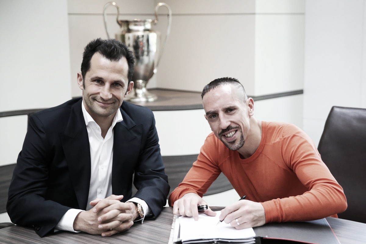 Diretoria do Bayern de Munique anuncia extensão contratual do meia Franck Ribéry Diretoria do Bayern de Munique anuncia extensão contratual do meia Franck Ribéry