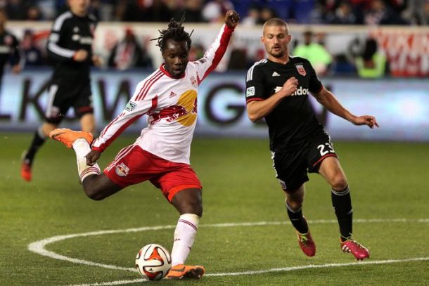 MLS Cup Playoffs: New York Red Bulls Outclass DC United