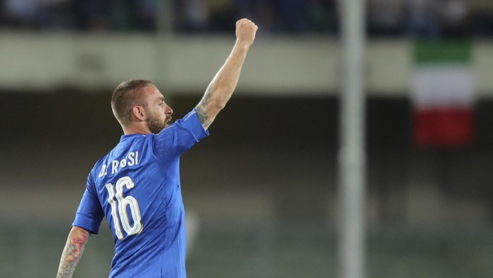 Euro 2016 - Italia, De Rossi: "Non è una partita inutile. Sempre difficile affrontare l'Irlanda"