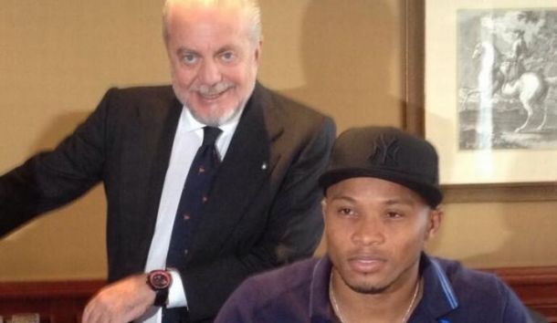 Official: Zuniga signs Napoli contract extension