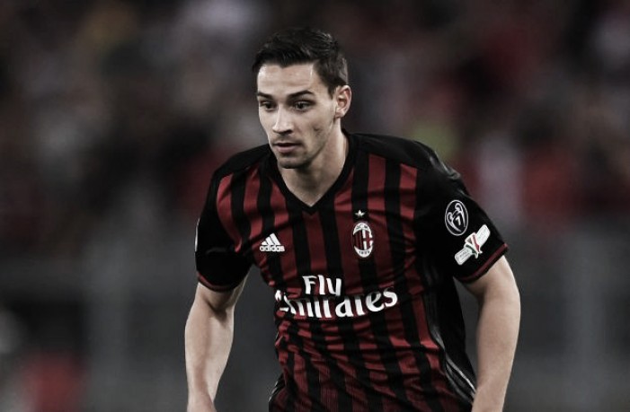 Ag. De Sciglio: "Resta al Milan nonostante gli interessamenti. Troppe critiche su di lui"