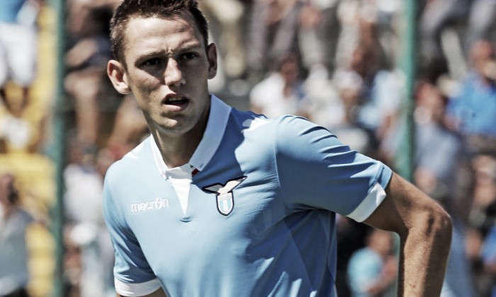 Lazio, De Vrij: "Sono al 100%, bellissimo tornare in gruppo. Il Chievo? Dobbiamo stare attenti" Lazio, De Vrij: "Sono al 100%, bellissimo tornare in gruppo. Il Chievo? Dobbiamo stare attenti"