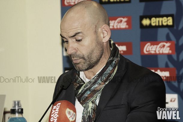 Paco Jémez: "No entiendo como un equipo puede cambiar tanto de la primera a la segunda parte"