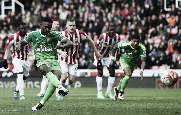 Stoke City 1-1 Sunderland: Late Defoe penalty hands Sunderland lifeline