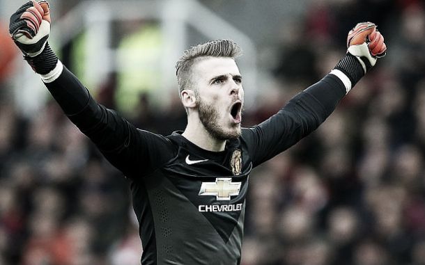 Extending de Gea's contract would be the deal of the summer, says Phil Neville