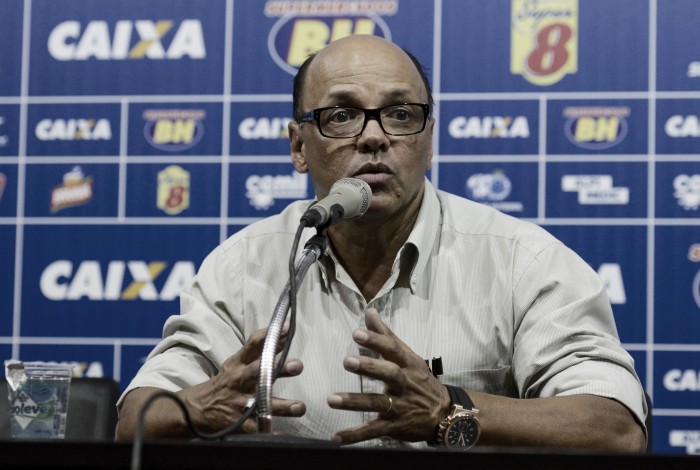 Delamore cita 'lado emocional' na classificação sofrida do Cruzeiro e quer manter esquema tático Delamore cita 'lado emocional' na classificação sofrida do Cruzeiro e quer manter esquema tático