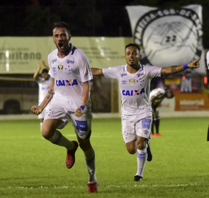 Com gols de novatos, Cruzeiro mantém invencibilidade no Campeonato Mineiro