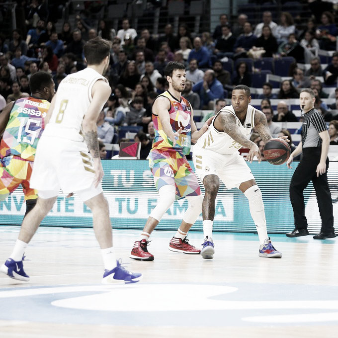El Madrid se lleva el primer derbi del día contra el Estudiantes(72-87) El Madrid se lleva el primer derbi del día contra el Estudiantes(72-87)
