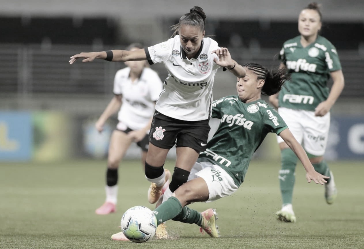Palmeiras e Corinthians empatam no jogo de ida da semifinal do Brasileirão Feminino
