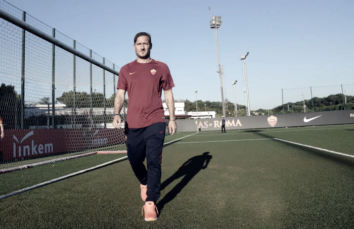 Mihajlovic invita a Totti a jugar de nuevo en Turín