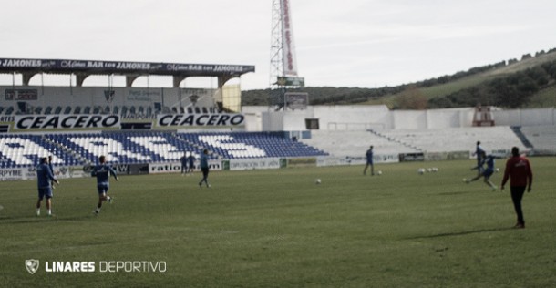 Linares Deportivo - UCAM Murcia: tres puntos con diferentes fines