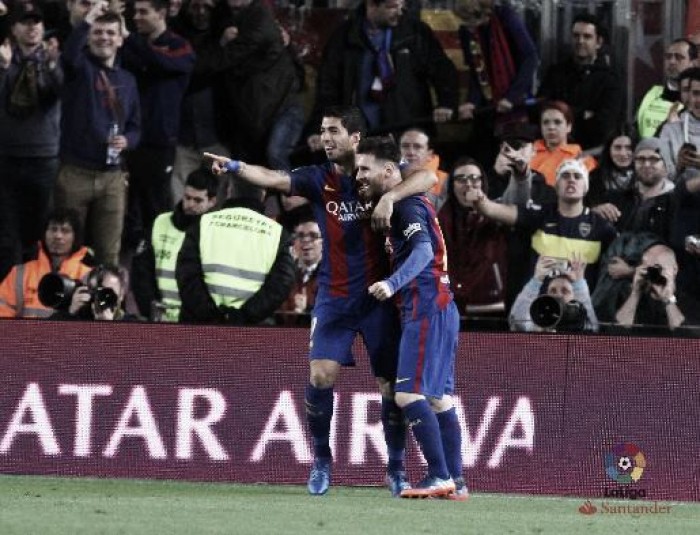 Messi faz dois, André Gomes desencanta e Barcelona vence jogo movimentado contra Valencia