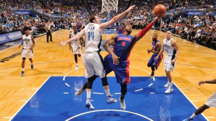 NBA, Detroit stende i Magic nell'ultimo quarto; Washington passeggia coi Nets