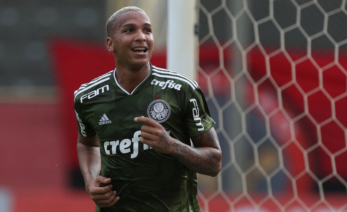 Deyverson comemora bom momento com gols pelo Palmeiras: "Me dá confiança"
