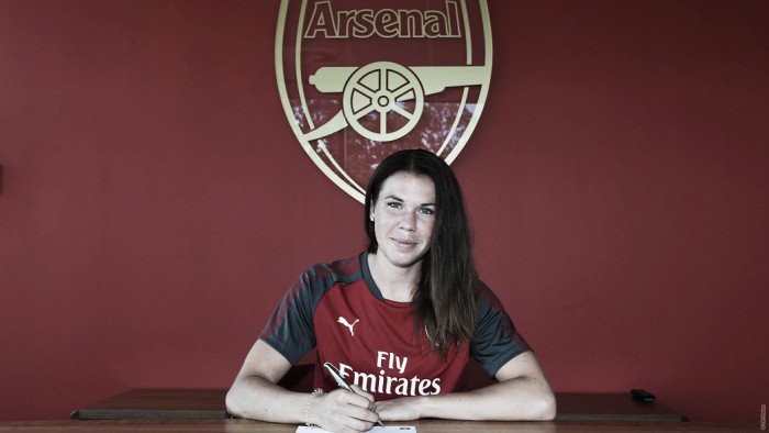 Time feminino do Arsenal anuncia contratação da lateral sueca Jessica Samuelsson Time feminino do Arsenal anuncia contratação da lateral sueca Jessica Samuelsson