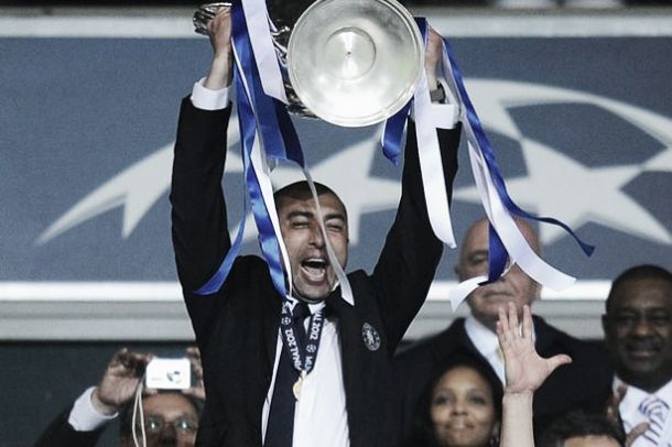 Di Matteo enfrenta o Chelsea que sagrou Campeão Europeu em 2012