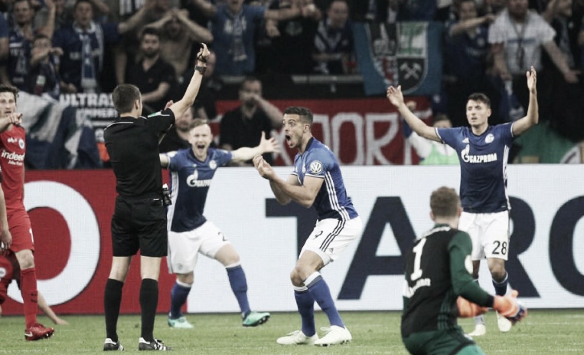Polémica en la semifinal de la DFB-Pokal