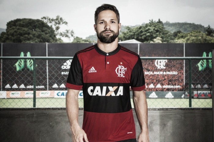 Após campanha nas redes sociais, Flamengo divulga novo uniforme inspirado nos anos 80