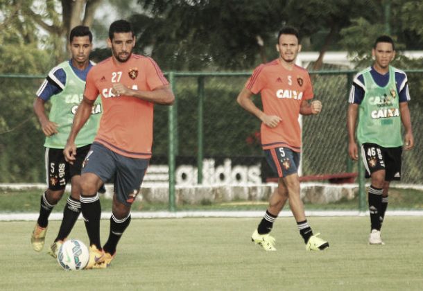Eduardo Baptista confirma Sport para jogo ante Avaí com retorno de Diego Souza e Wendel