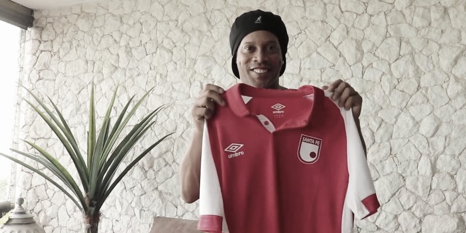 Ronaldinho se vestirá de rojo 'cardenal'