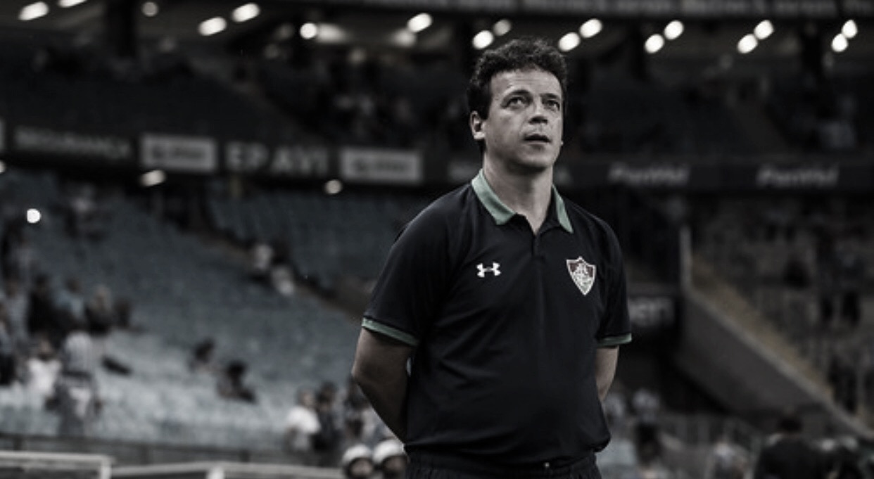 Diniz elogia Fluminense após virada épica contra o Grêmio em Porto Alegre: "Valente" Diniz elogia Fluminense após virada épica contra o Grêmio em Porto Alegre: "Valente"