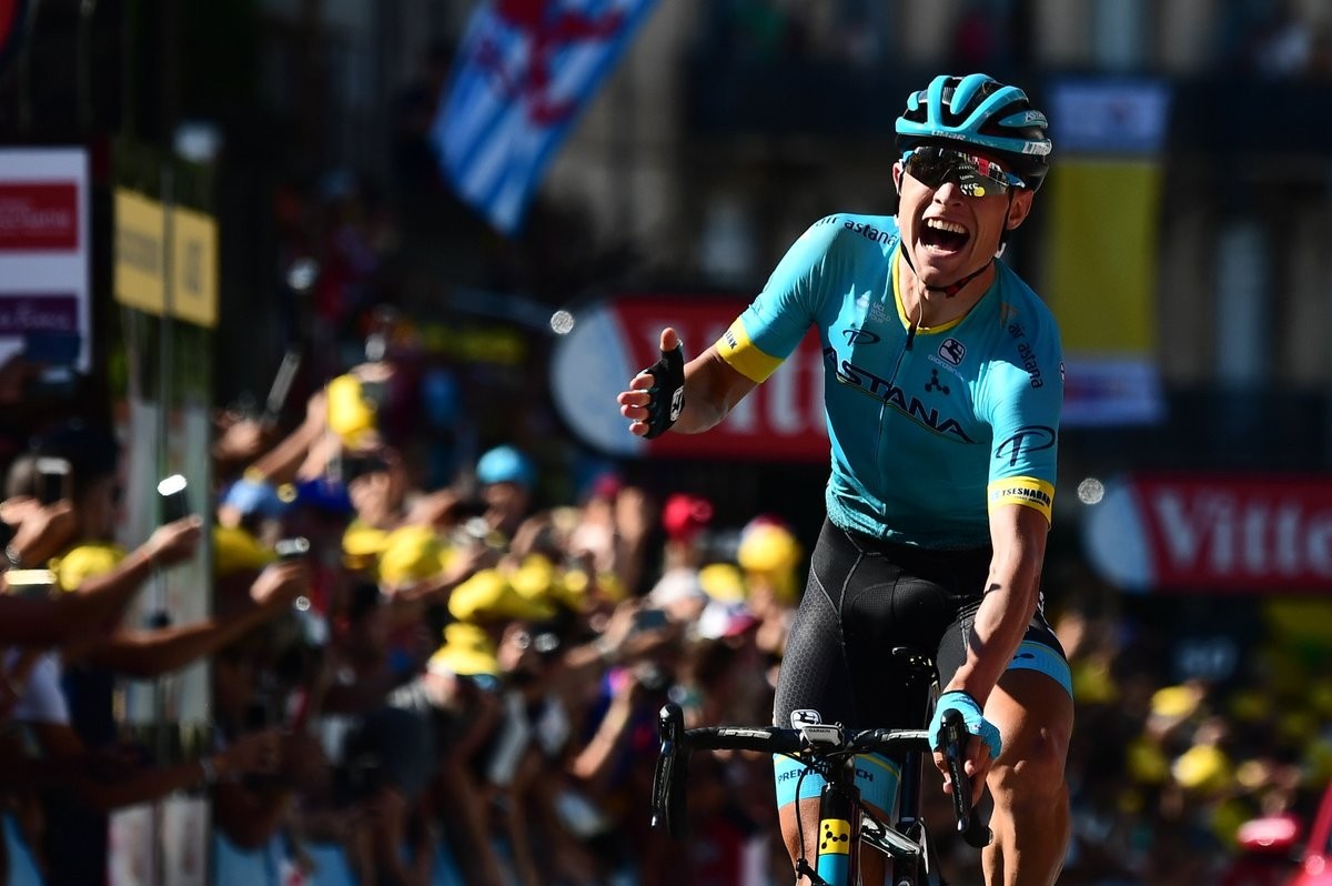Tour de France - Cort Nielsen domina la fuga; Moscon che guaio